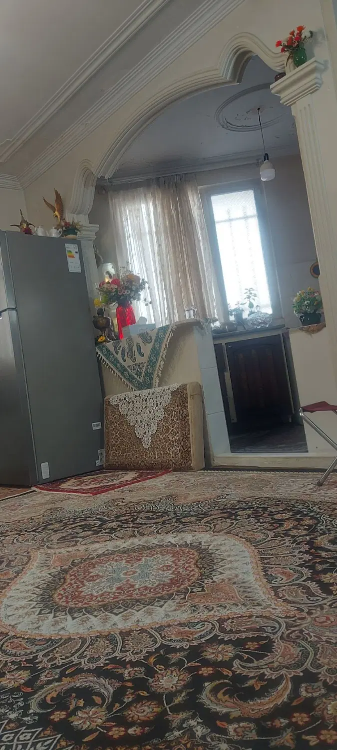 44متری اقاجانی بیگ