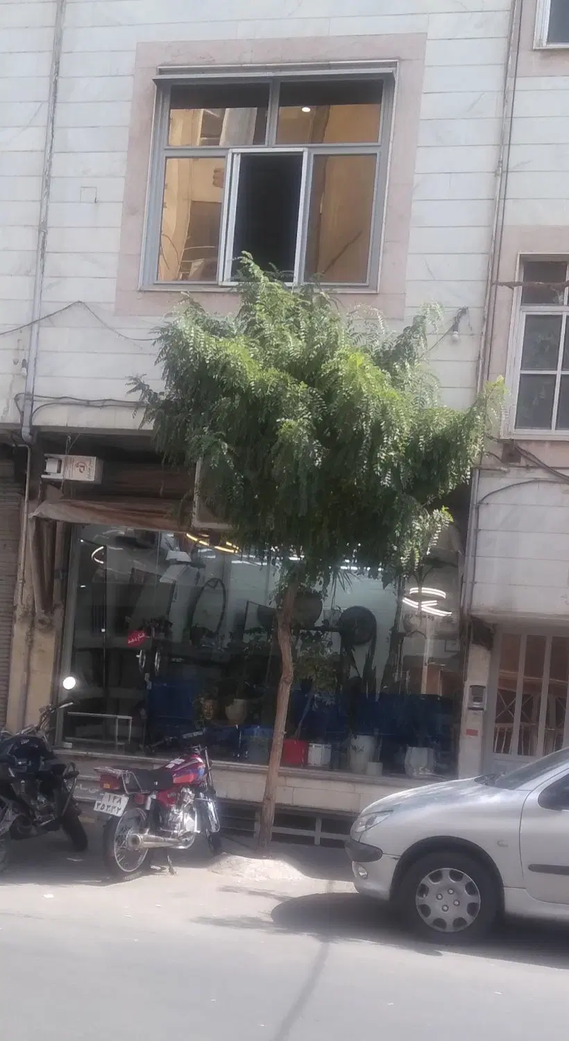 ۳۵م مغاز تجاری فروش یافت ابادخ ابراهیم د