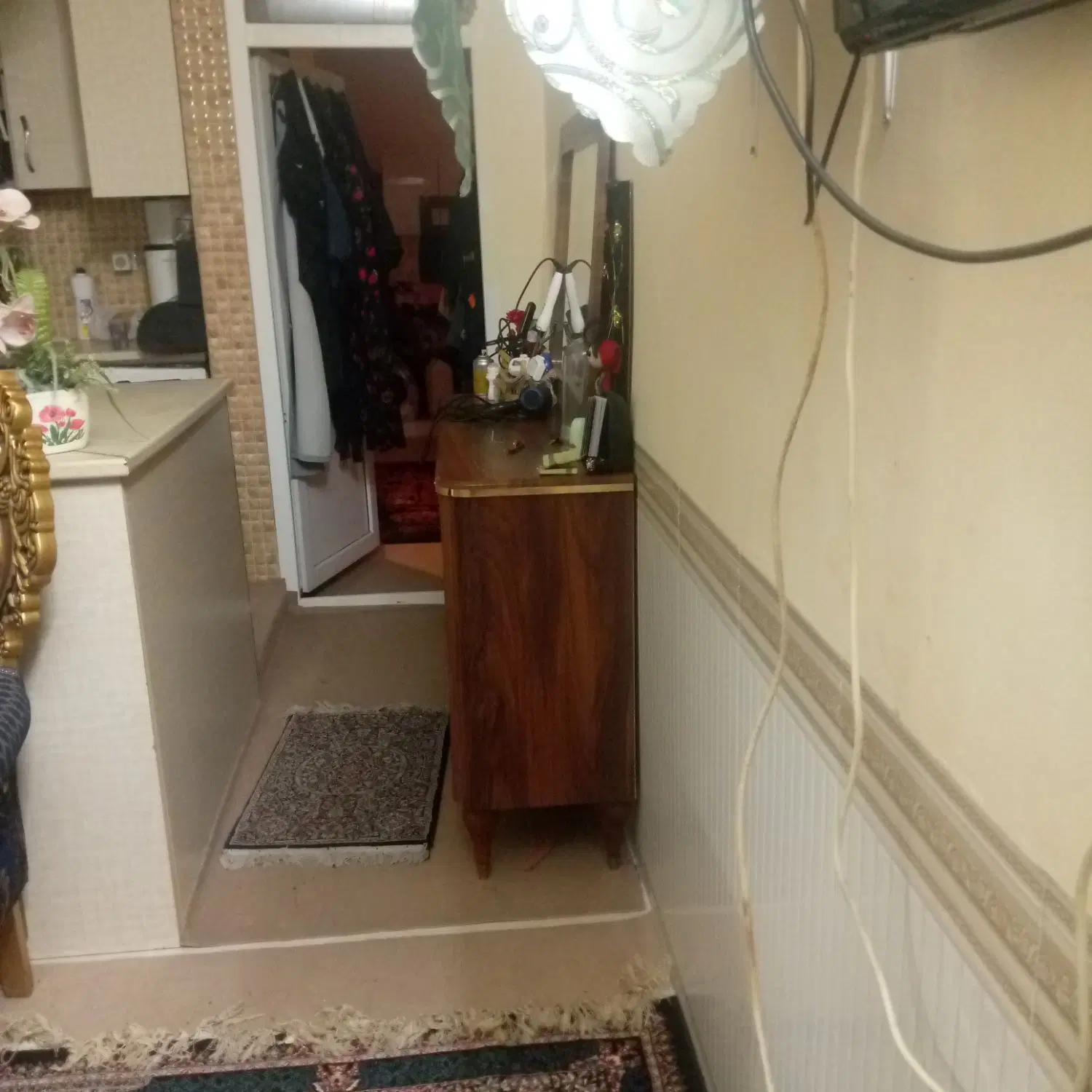 همکف شرف آباد قیمت ۳میلیاردوچهارصدکوچه ۱۸