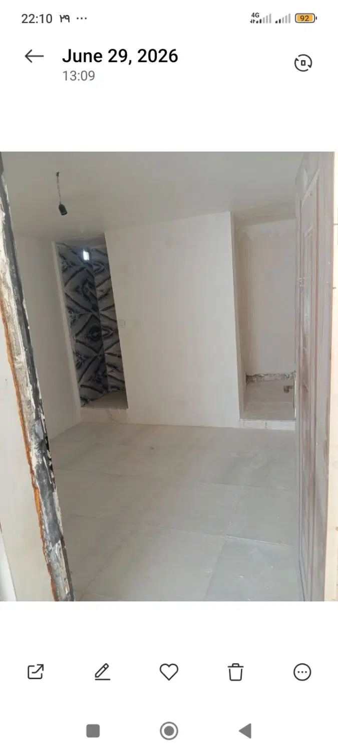پارکینگ ۴۰ متری کرونی