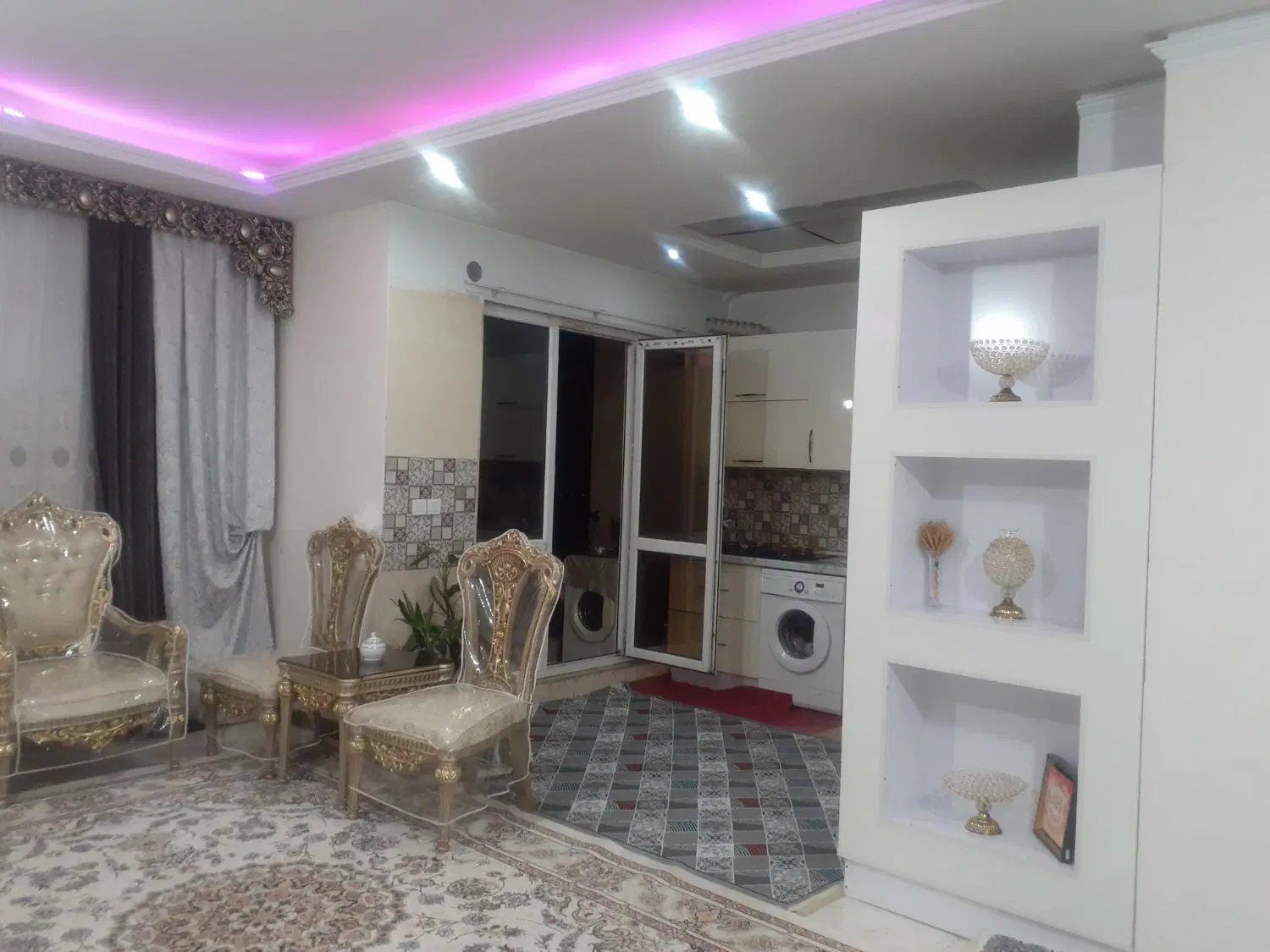 فروش واحد ۱۰۸ متری