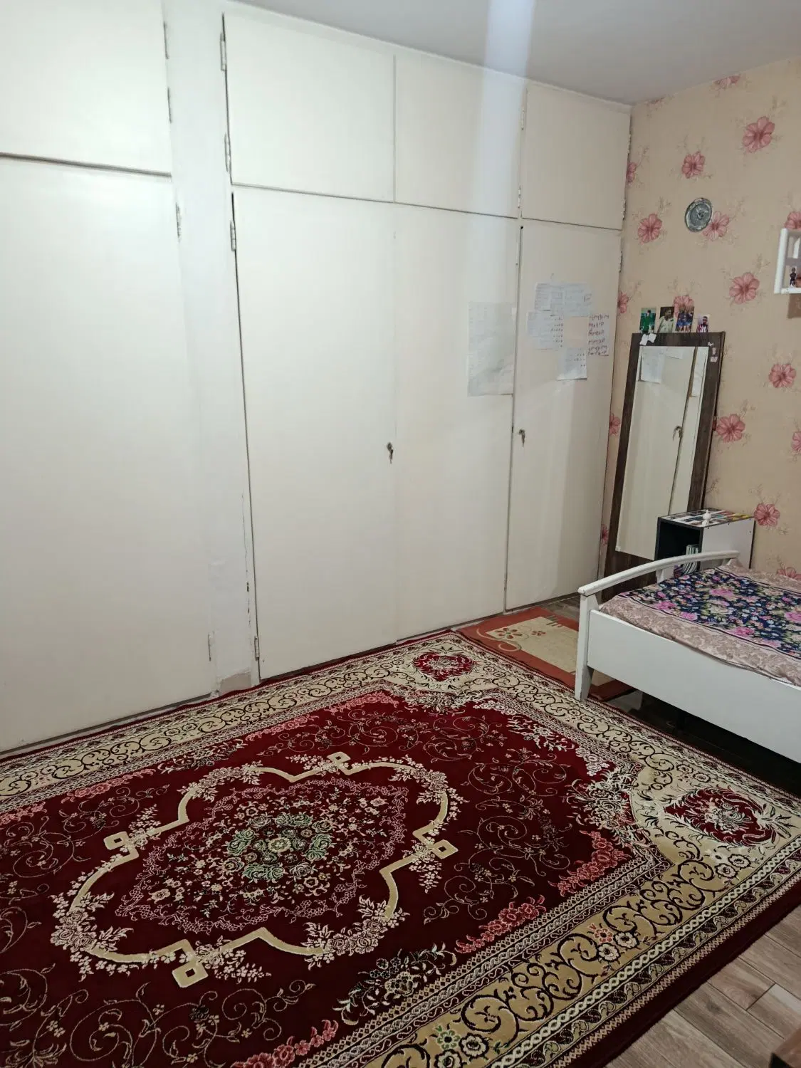 ۱۲۰ متر _ دو خوابه_ بین فلکه چهارم و پنجم
