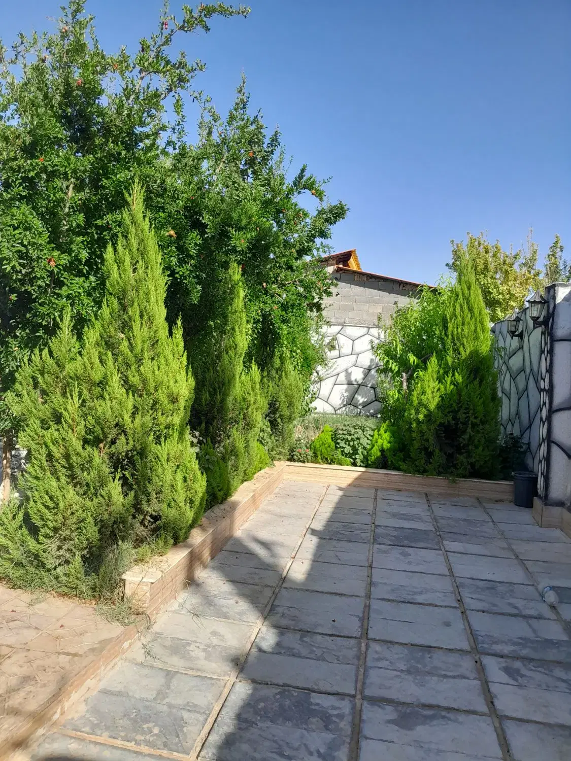 باغ باغچه ۴دیواری ورامین جاده کانال تیغاب