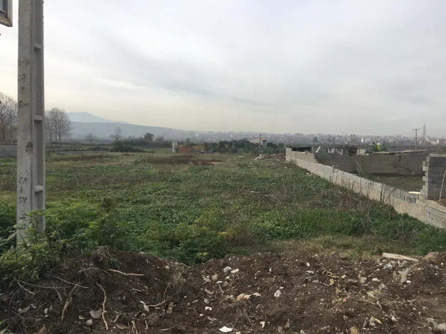 زمین نصرآباد بر خط اصلی