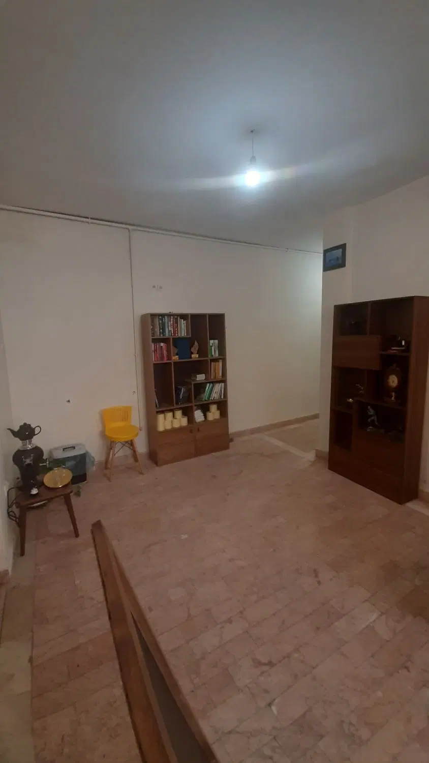 دفتر کار خیابان چمران