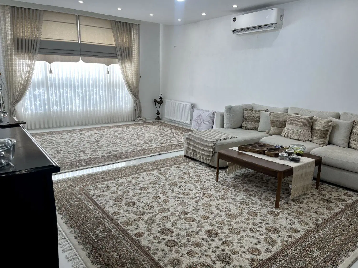 فروش آپارتمان_ایثارگران_روبروی پارک