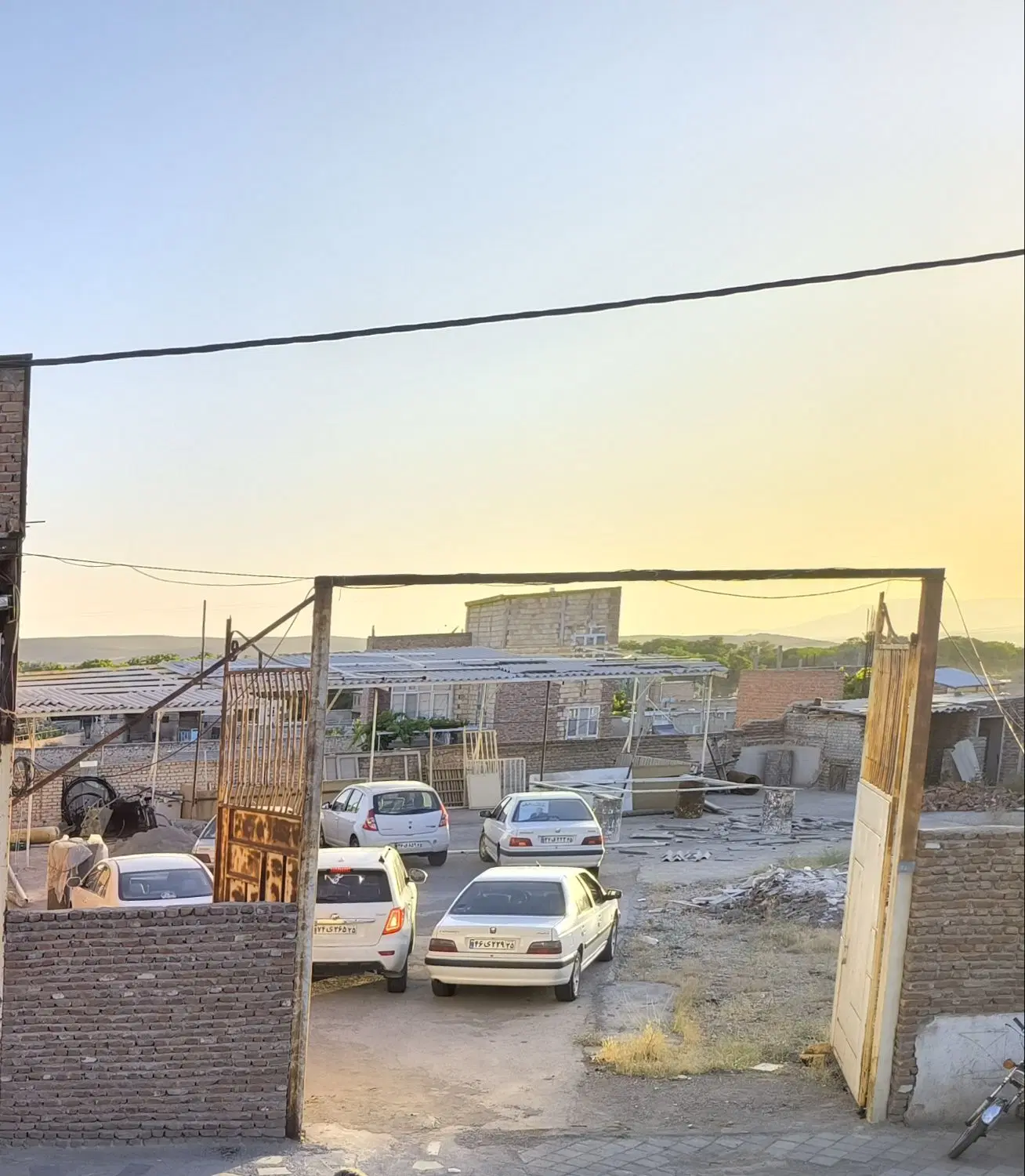 اجاره ملک۸۵۰متر در پرترددترین لوکیشن آذرشهر