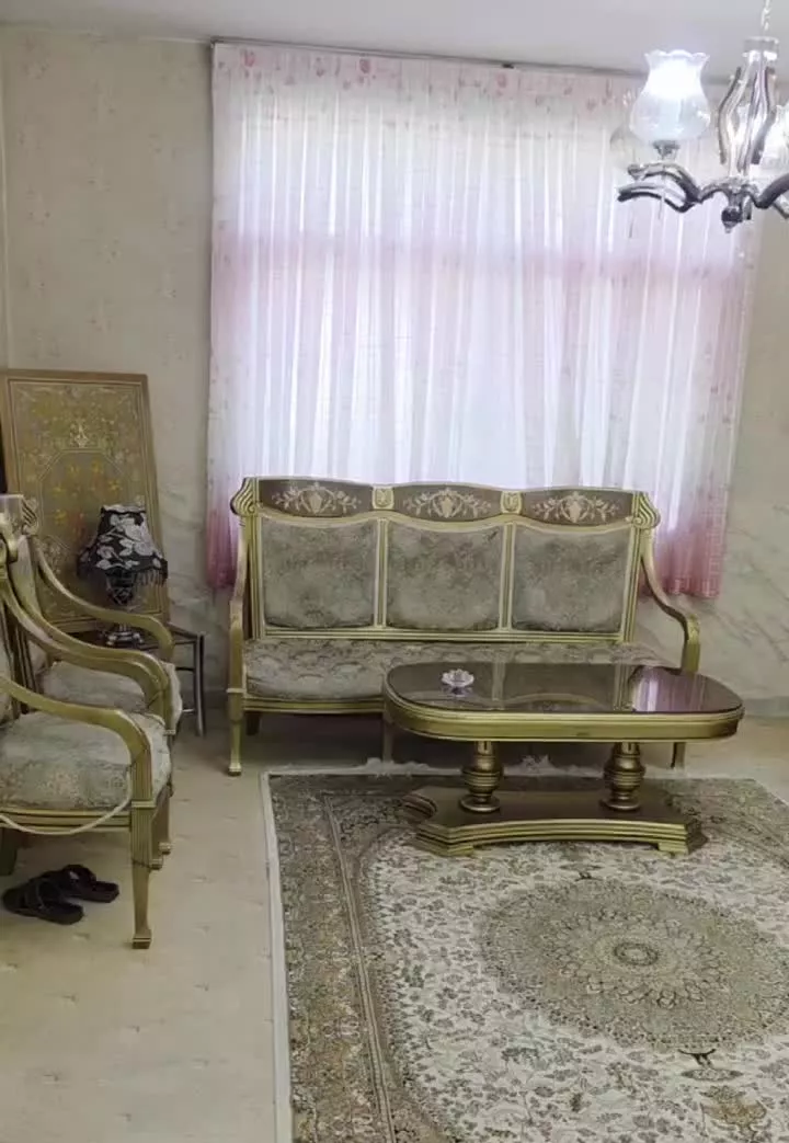 سه واحد آپارتمان ۷۲ متره یکجا برای فروش