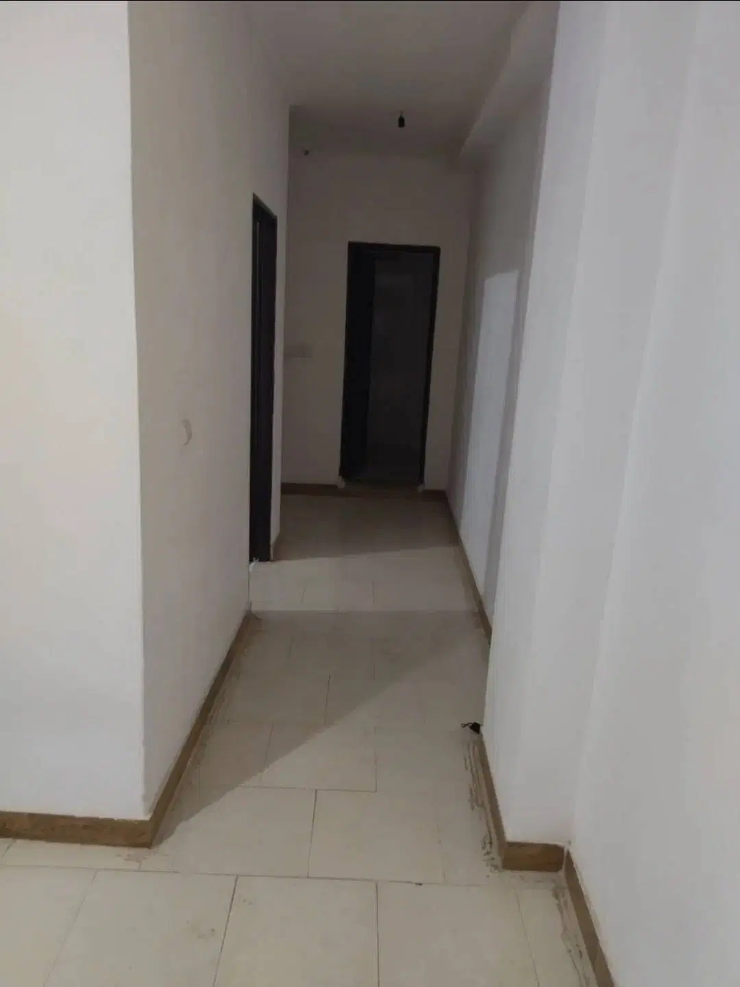 مسکن مهر پیرحاجی طبقه 3 فروشی