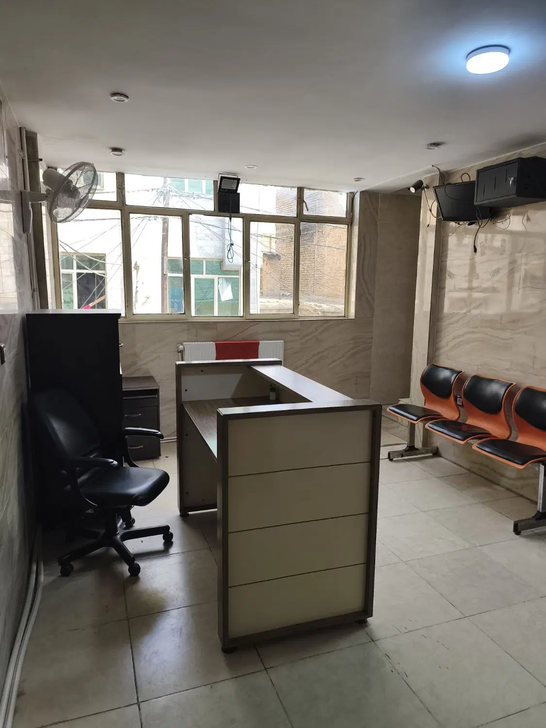 دو طبقه راه جدا کاربری مسکونی،تجاری
