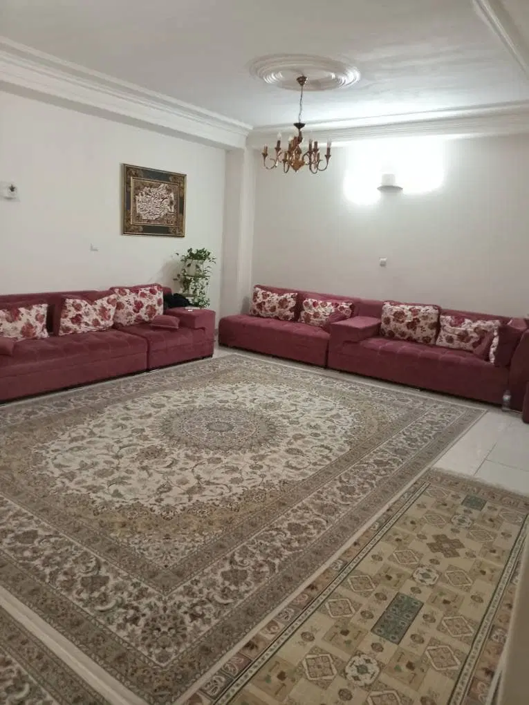 ۵۳ متر با پارکینگ