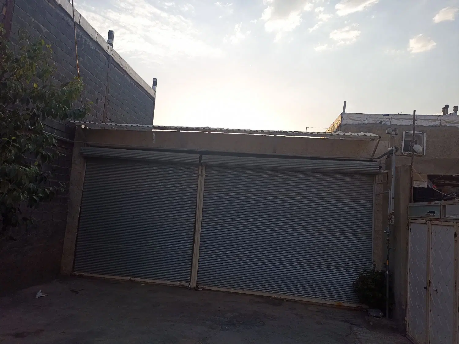 مغازه تجاری نایسر