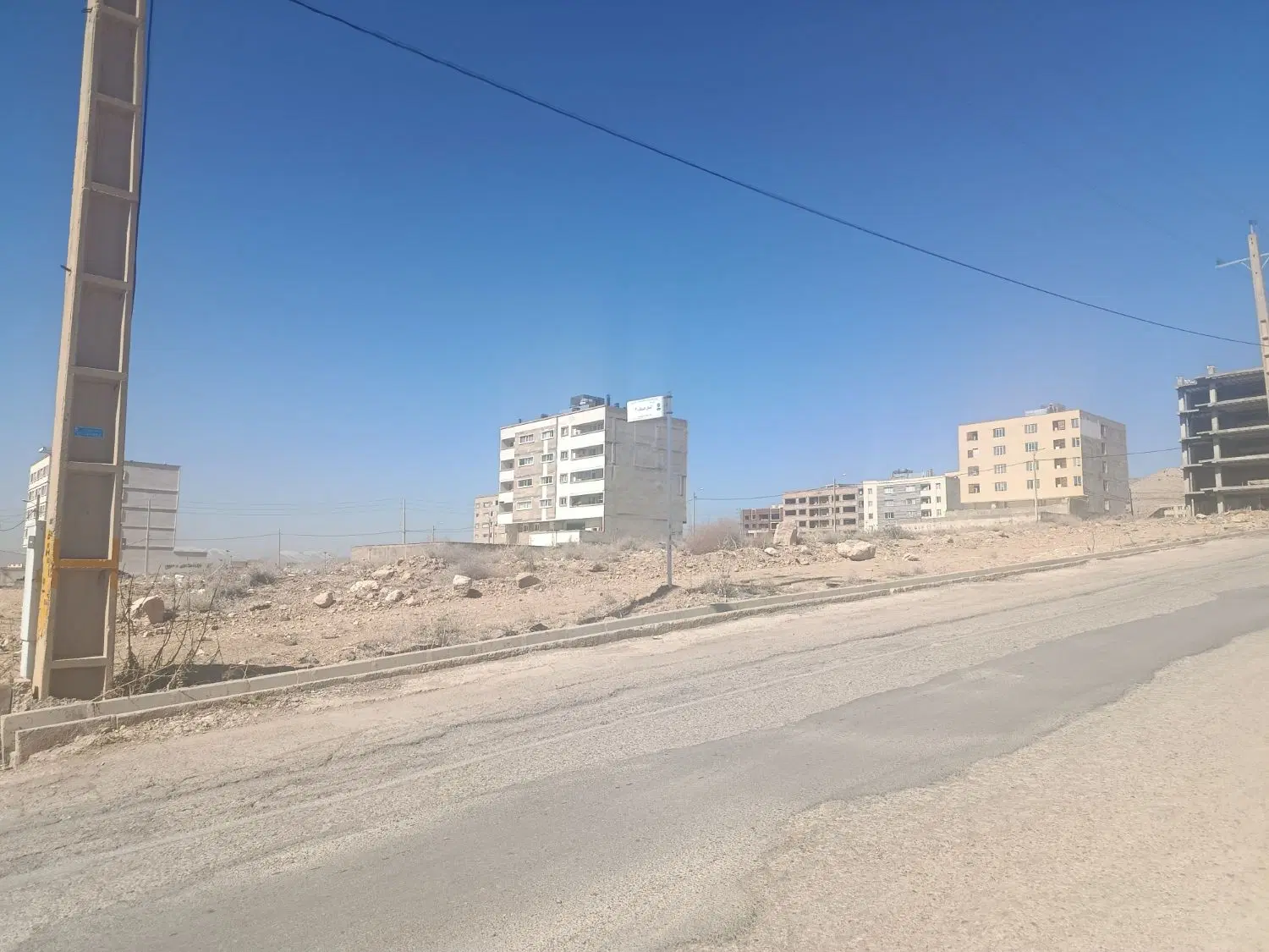 زمین 220متری فاز یک