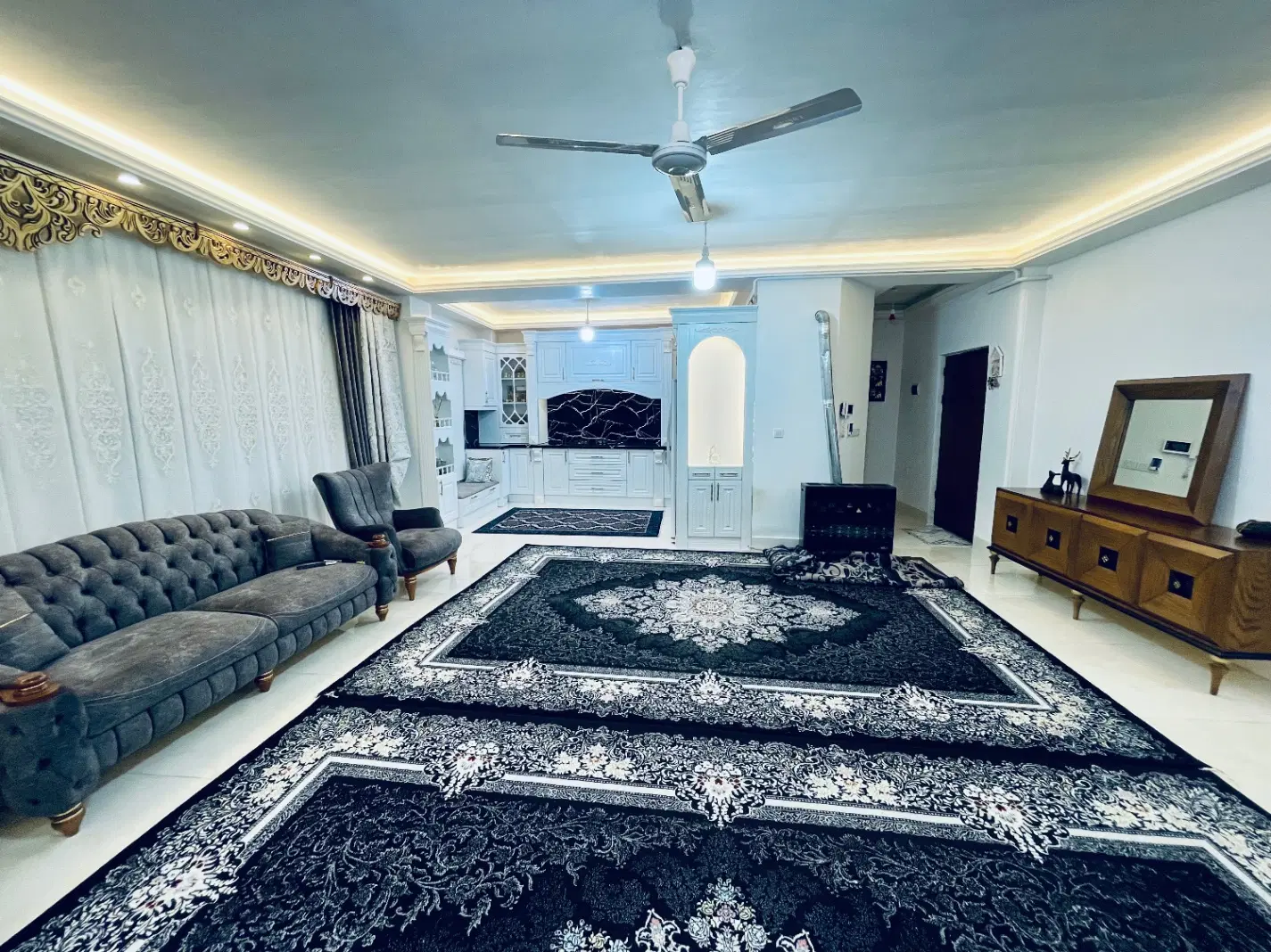 ویلایی شیک نوسازسندتک برگ معاوضه با آپارتمان مغازه