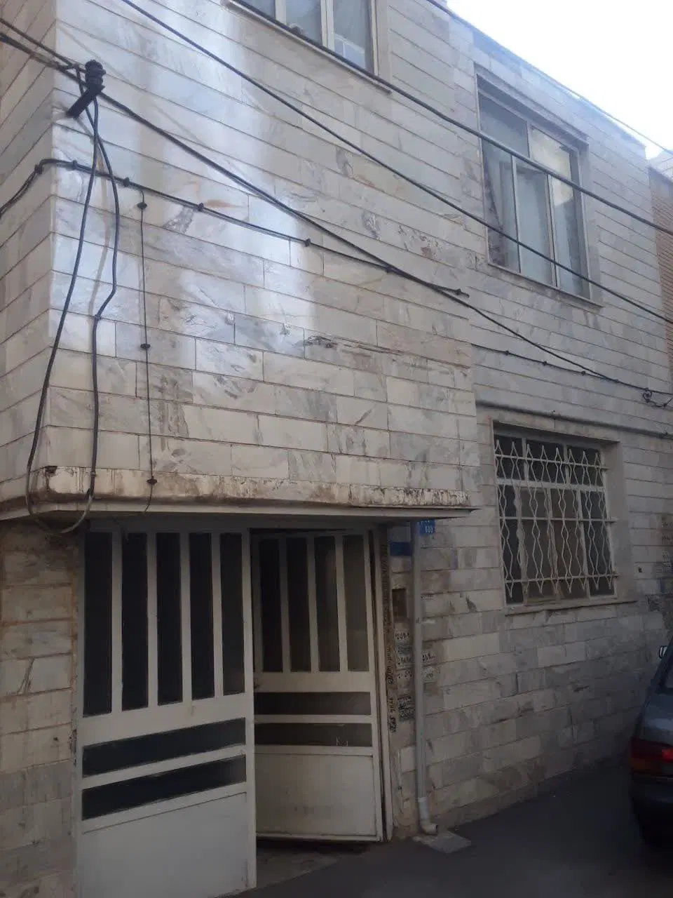 ساختمان ویلایی 200متر