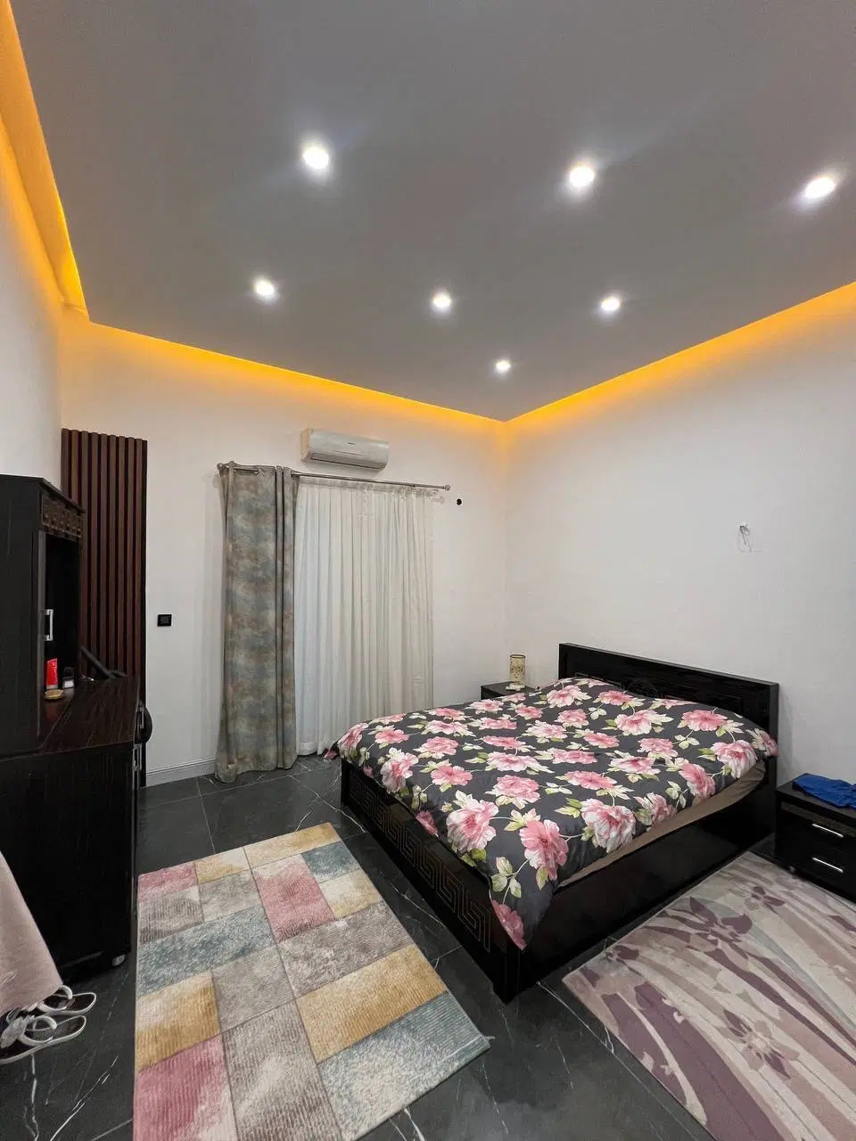 مدرن استخردارمبله ۵میلیاردتمام شهرک اپادانا