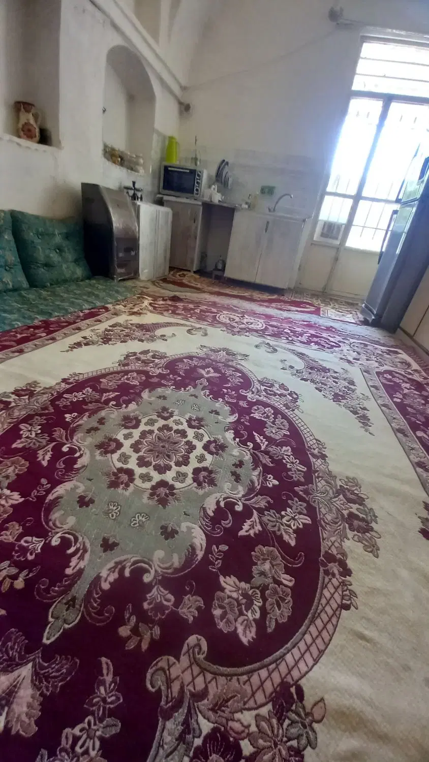 منزل  مسکونی  شاهرضا