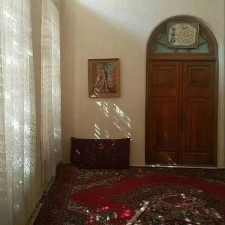 هم خانه میخوام _ اقا _ موجه و تمیز