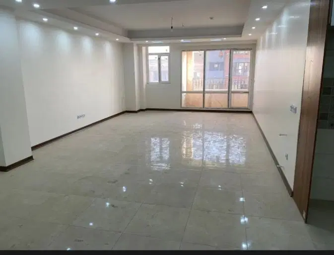 ۱۱۸متر کارت پستال غرق نور