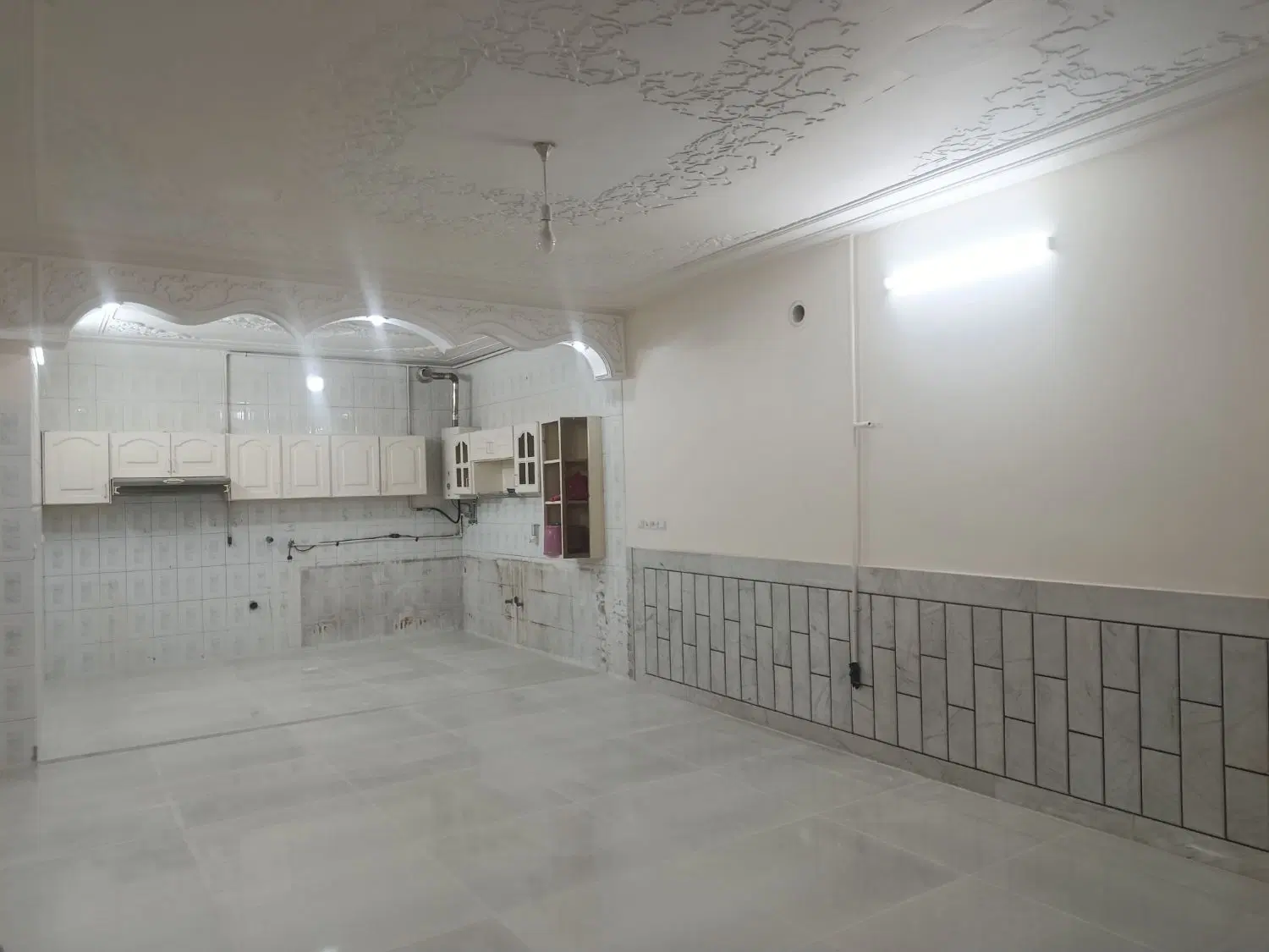 منزل همکف حیاط دار