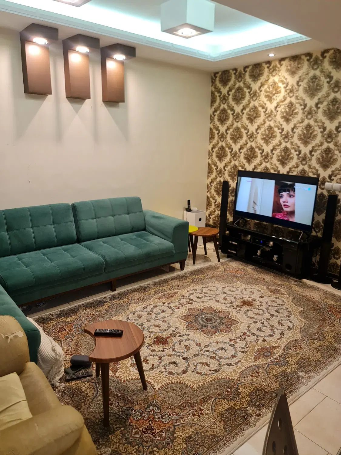 اپارتمان خوش نقشه و فول امکانات
