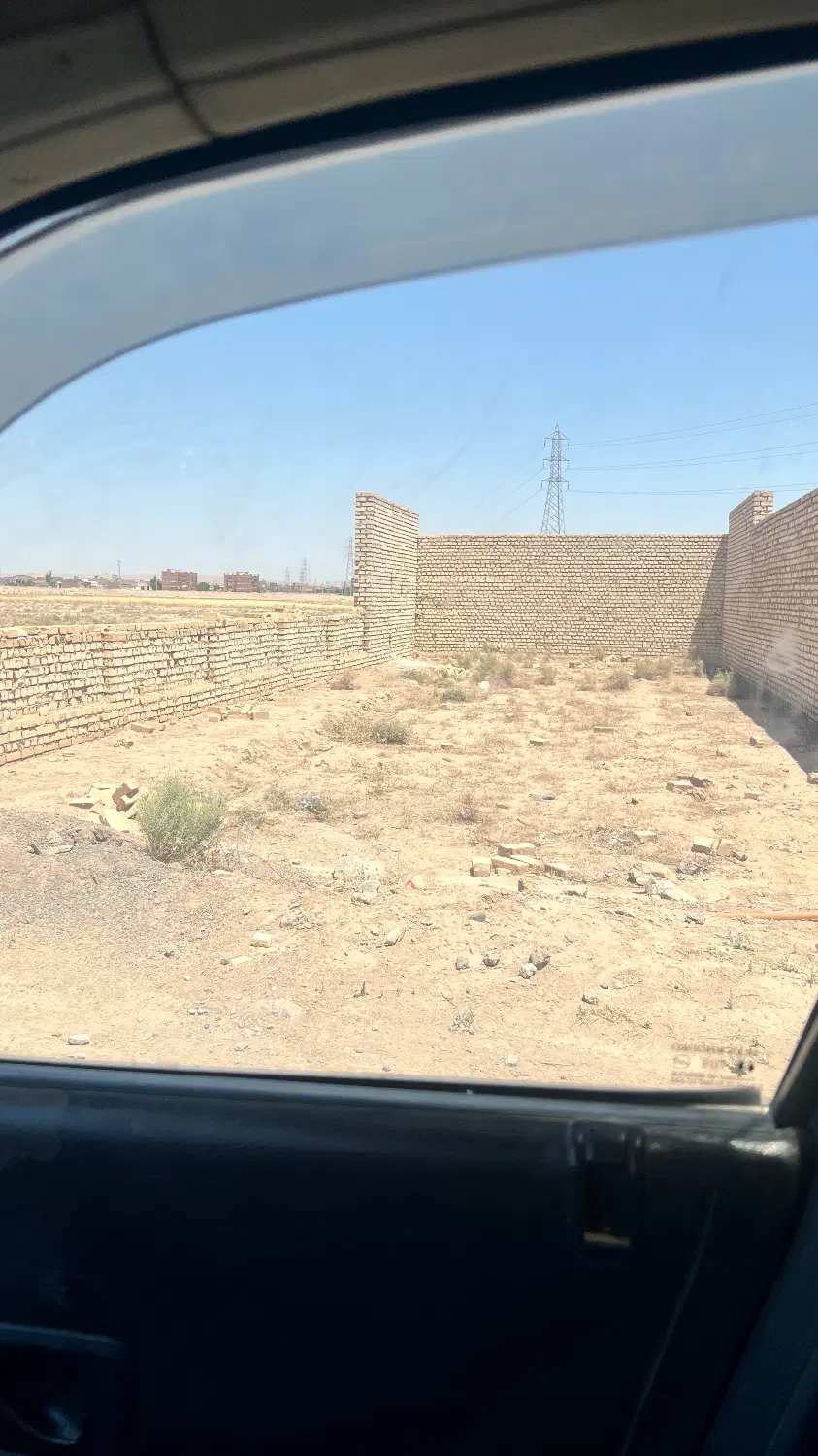 زمین دشتی