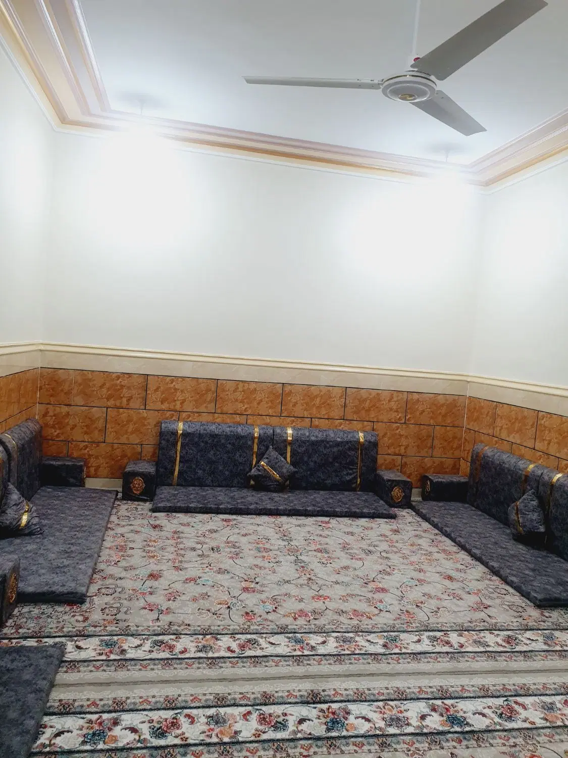 خانه ویلایی در ام طمیر