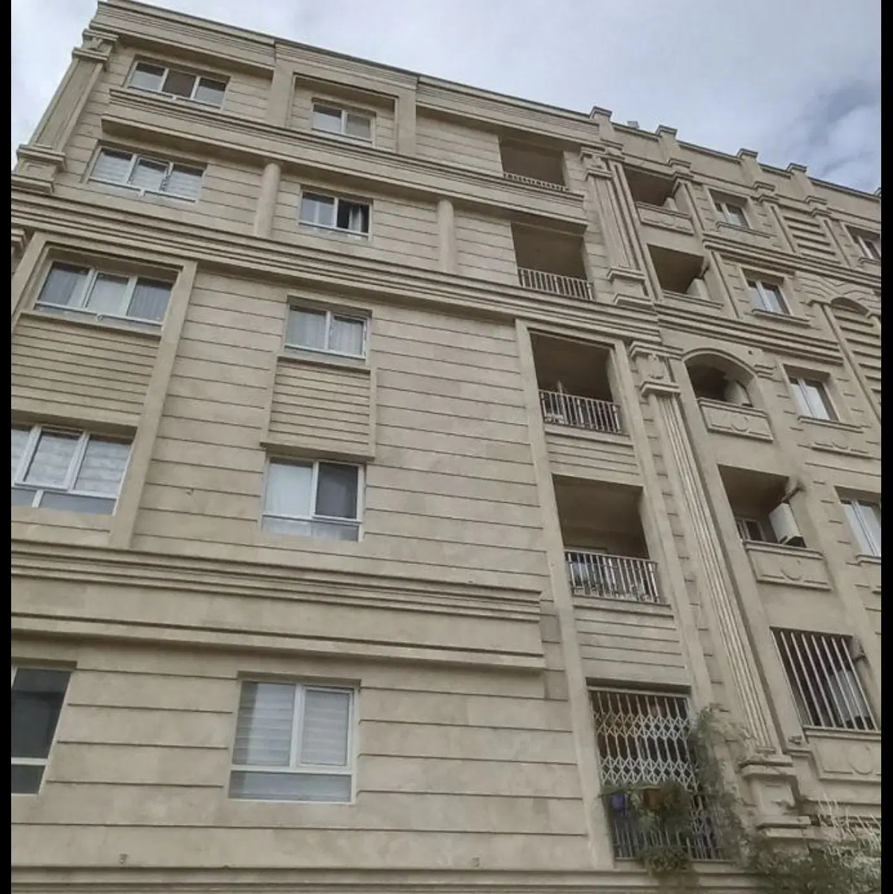۸۰ متری فول امکانات _ پونک