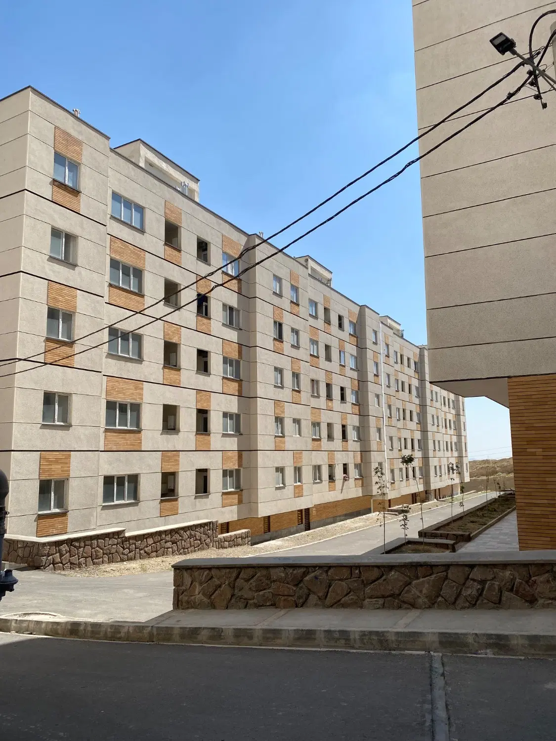 تنها با 700 میلیون خانه دار شوید