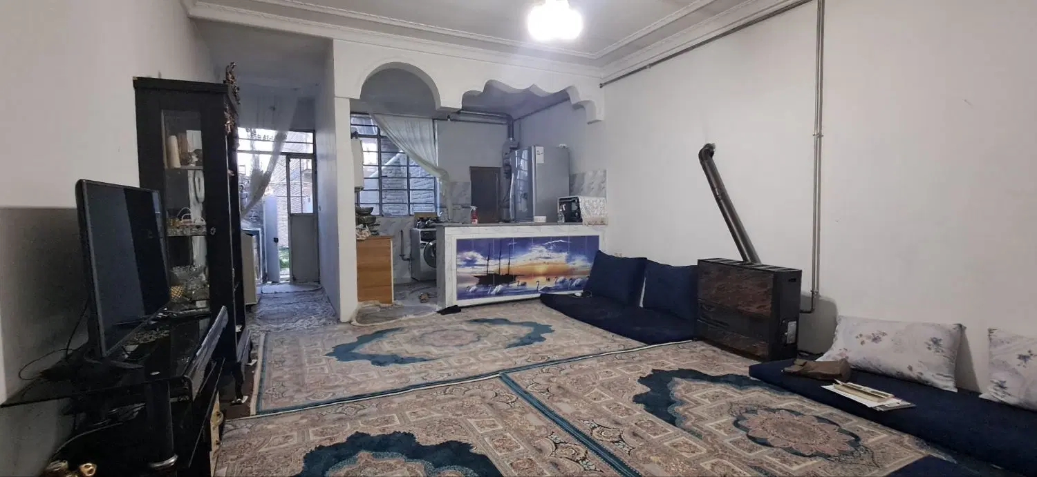 مسکونی ۷۵ متری نقلی شیک