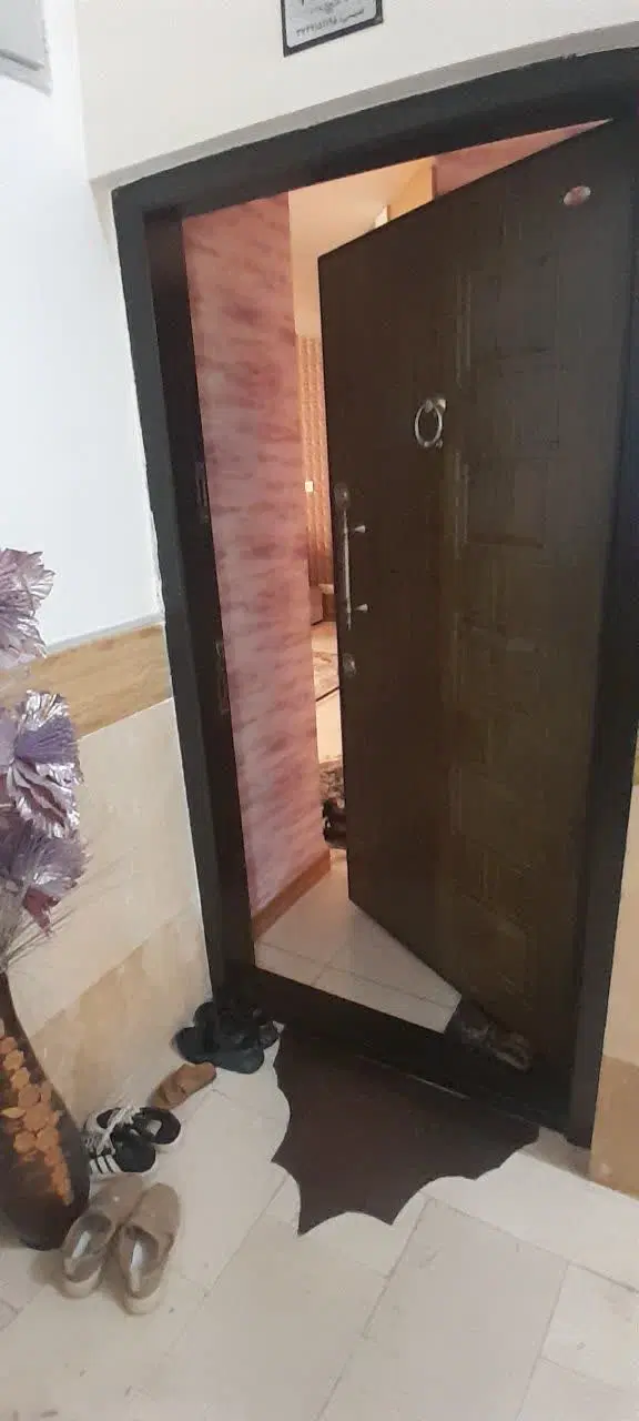آپارتمان۸۰متری۲خوابه