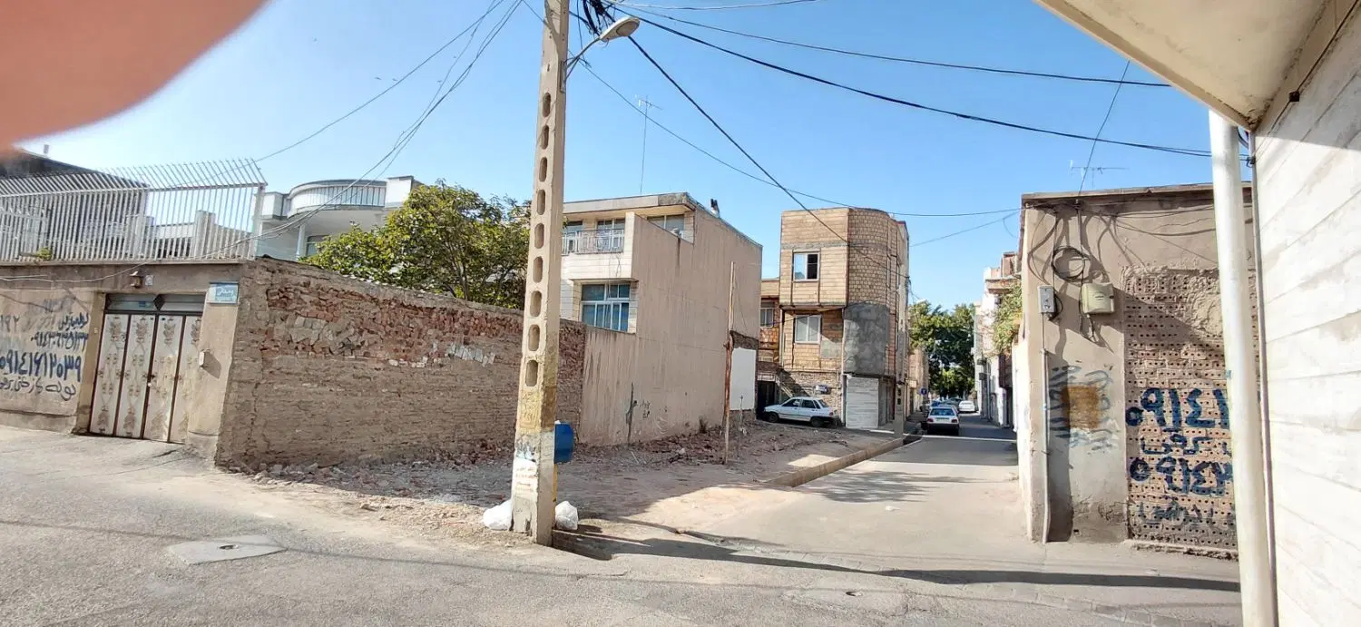 زمین مسکونی تجاری ۳نبش