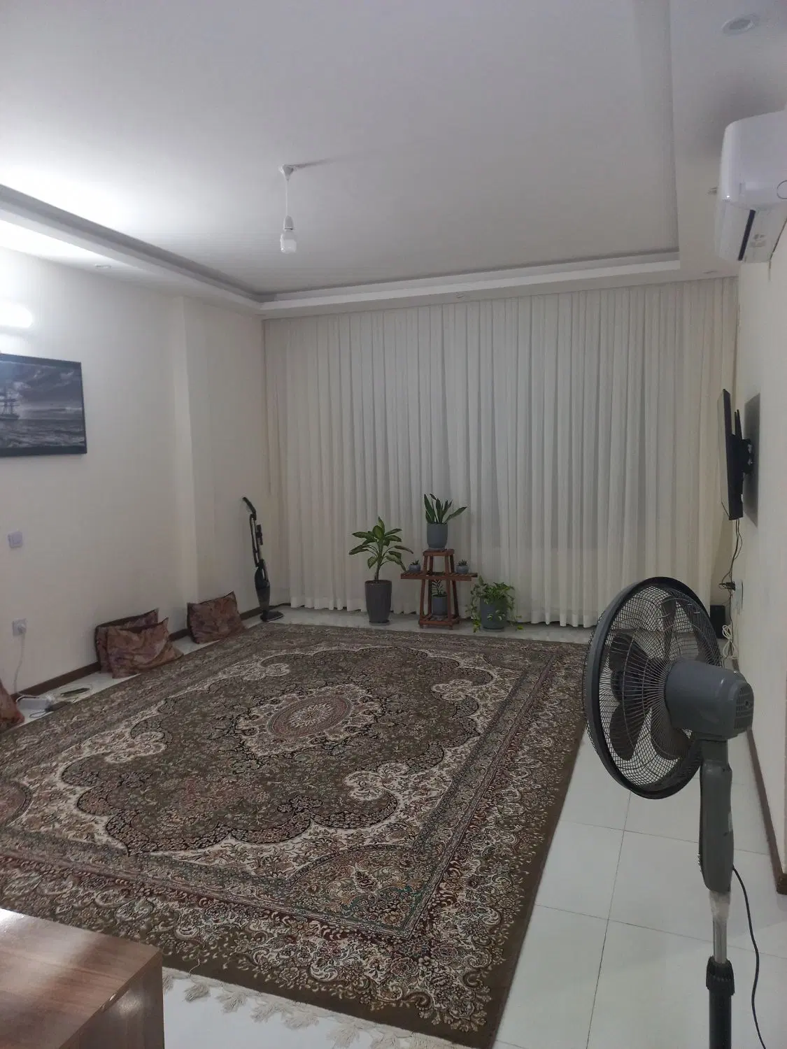 نزدیک حرم برای زائرین گرامی