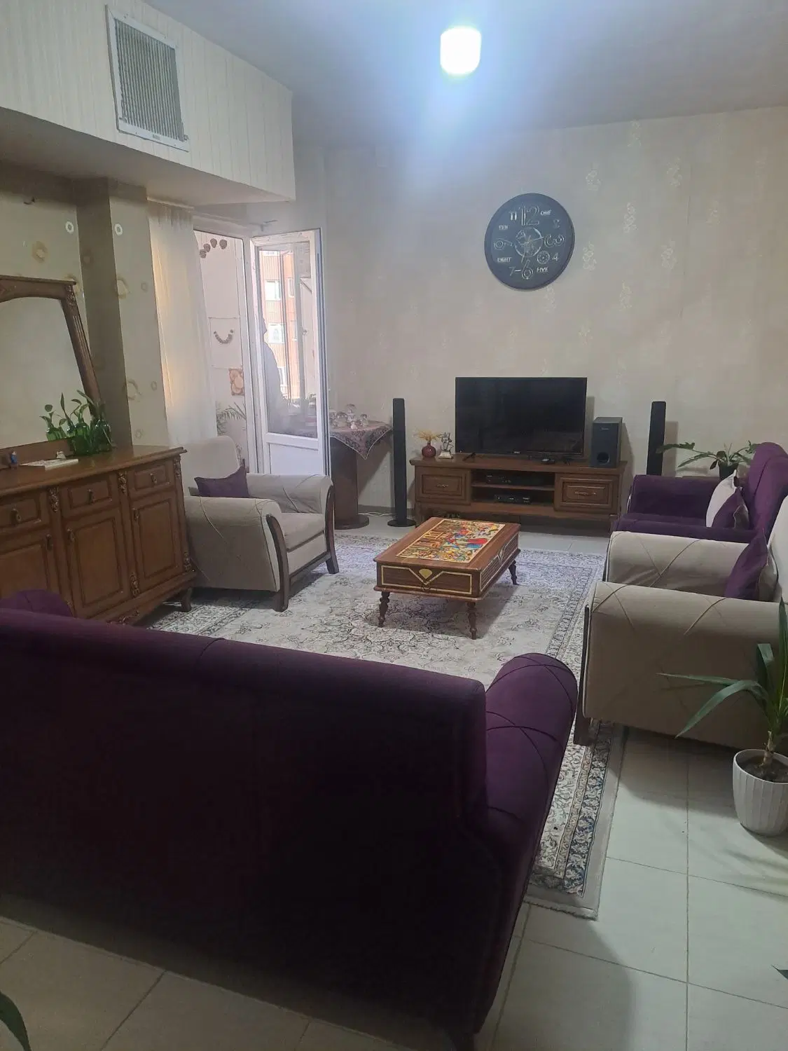 واحد مسکونی مهرگان