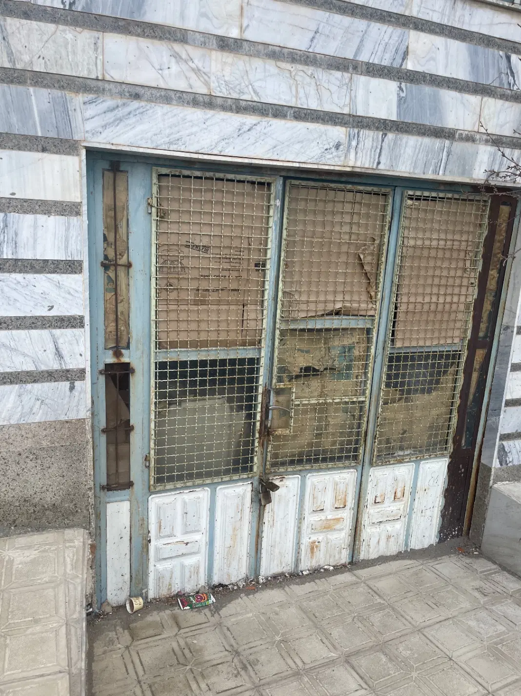 اجاره مناسب پارکینگ ،انبار ،مغازه