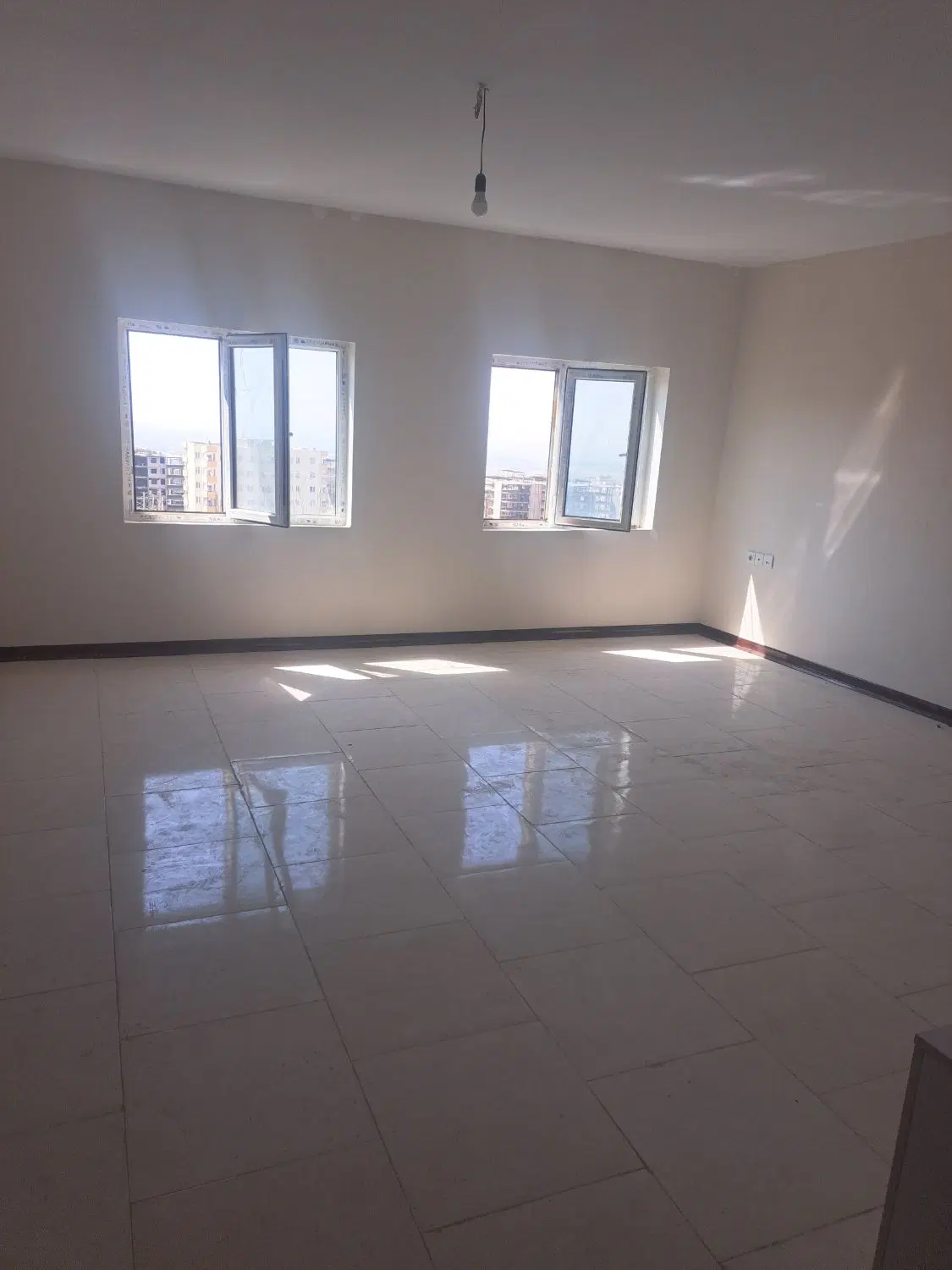 واحد اپارتمان ۷۴متر هشتگرد شرکت دورمال