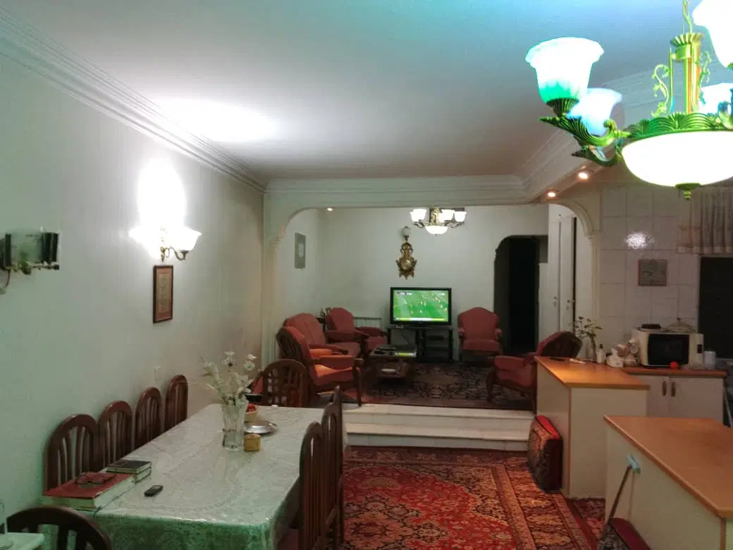 آپارتمان 130 متری