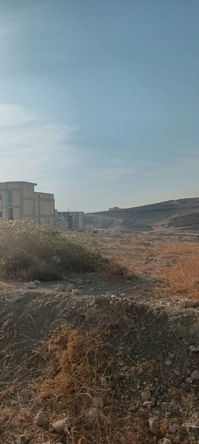 زمین مسکونی