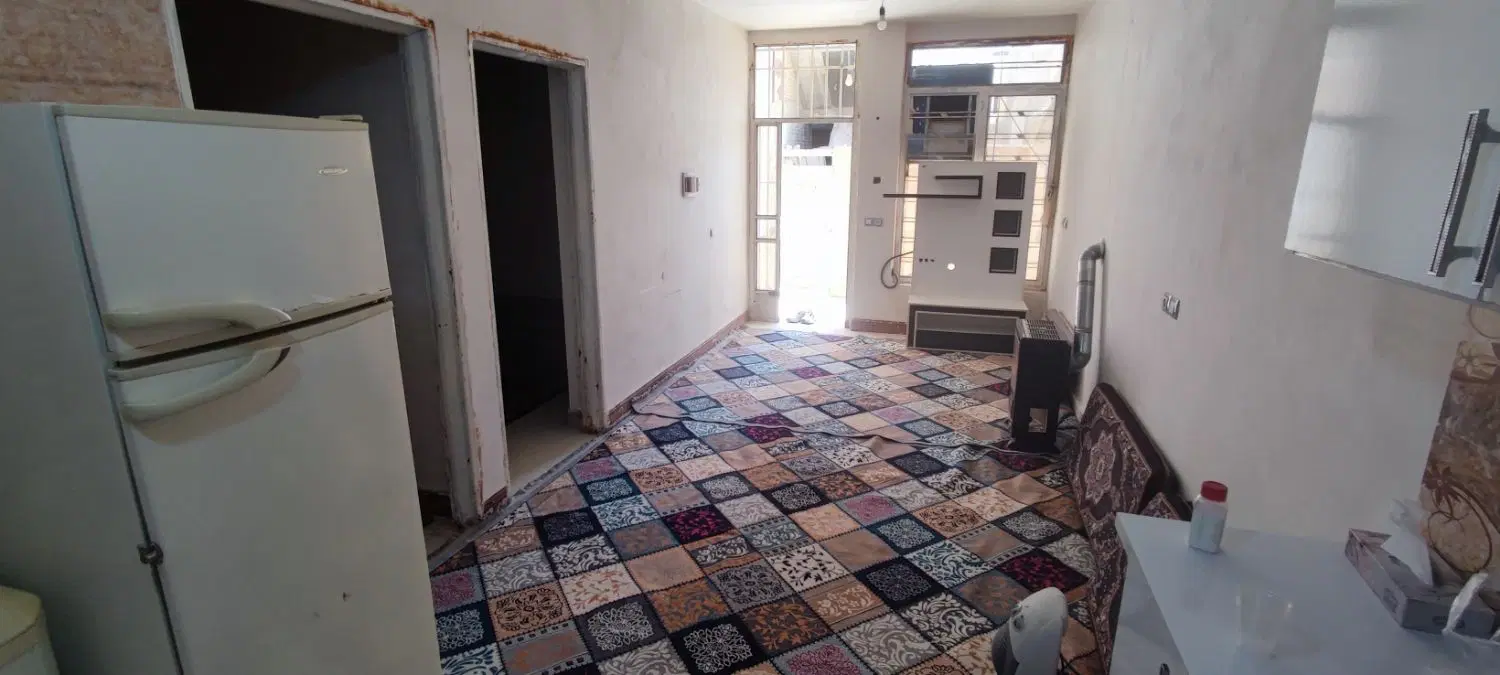 خانه طبقه همکف در ماهفیروزان