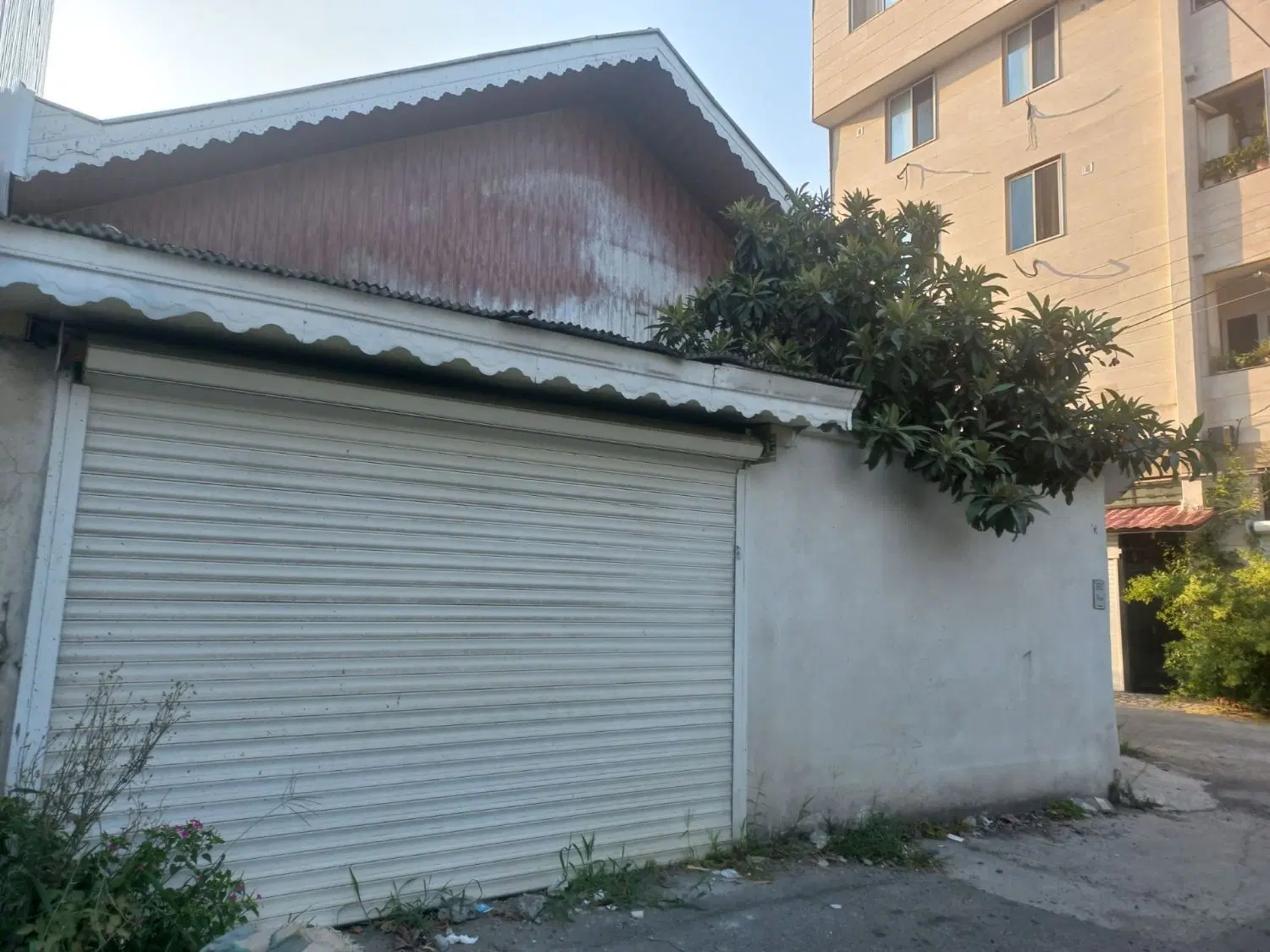 گیلان لاهیجان خانه ویلائی 222 متر دو بز