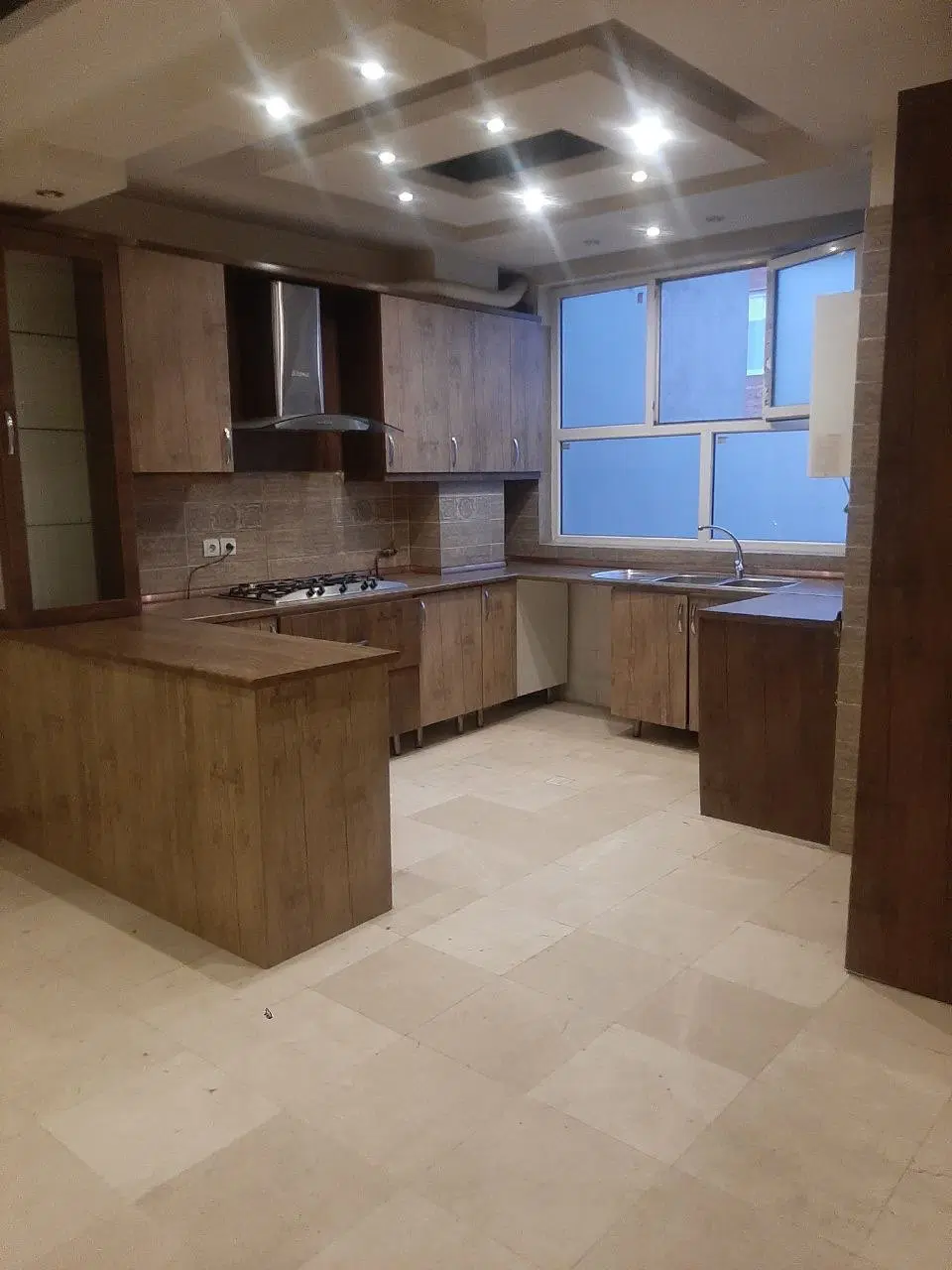 فروش آپارتمان فول امکانات
