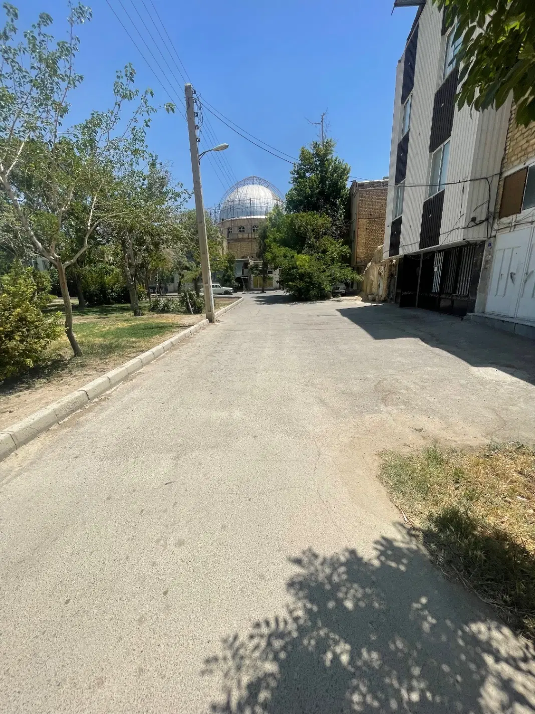 زمین کلنگی