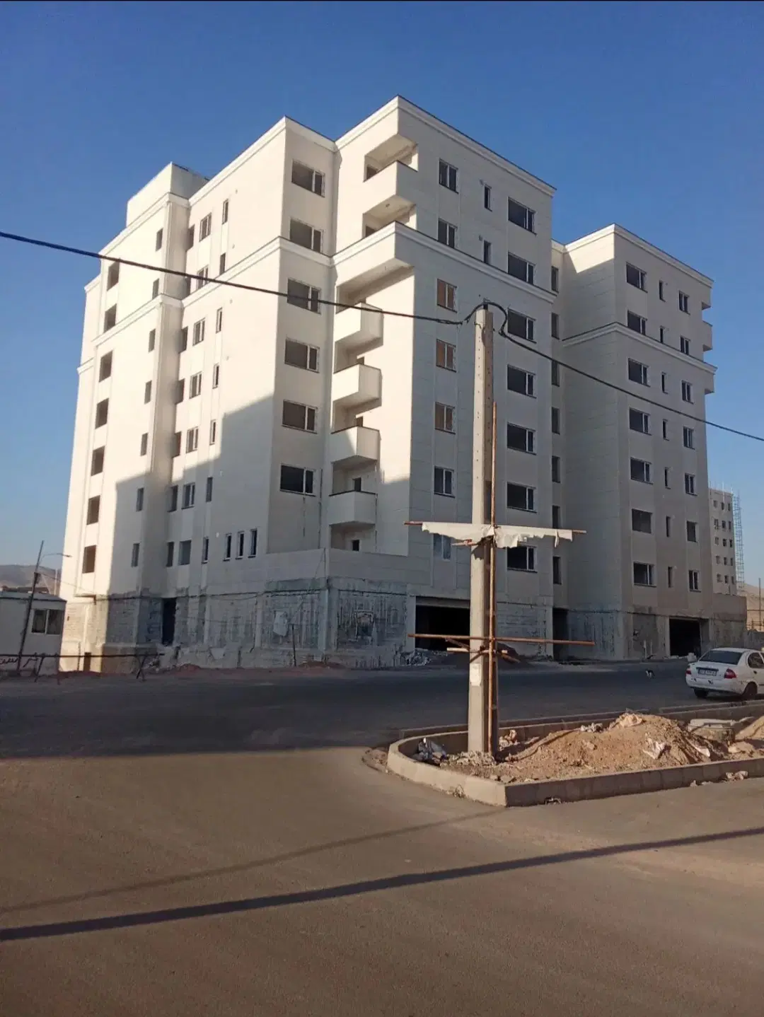 اپارتمان کوی زیتون زون f