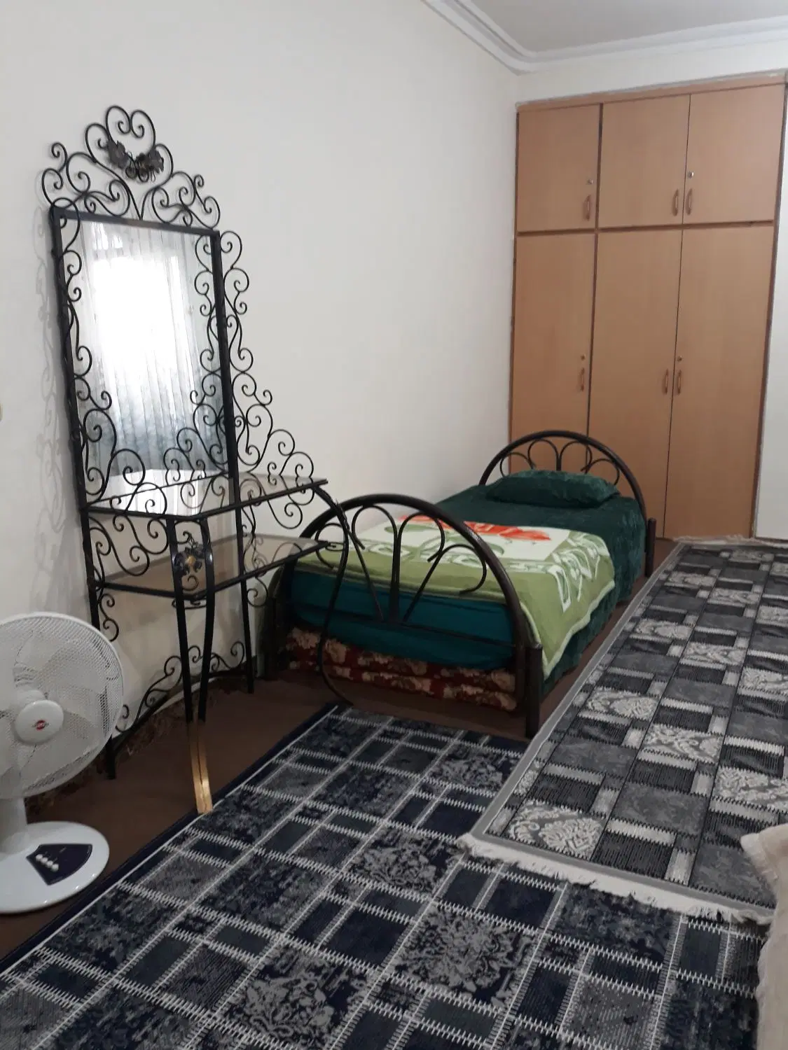 اجاره روزانه سوییت تمیز اطراف بیمارستان قائم