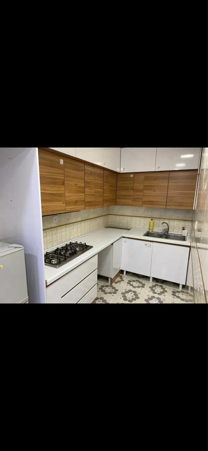 سوئیت یک خواب مجزا طولا محله ی فولاد کوچه سینا ۳