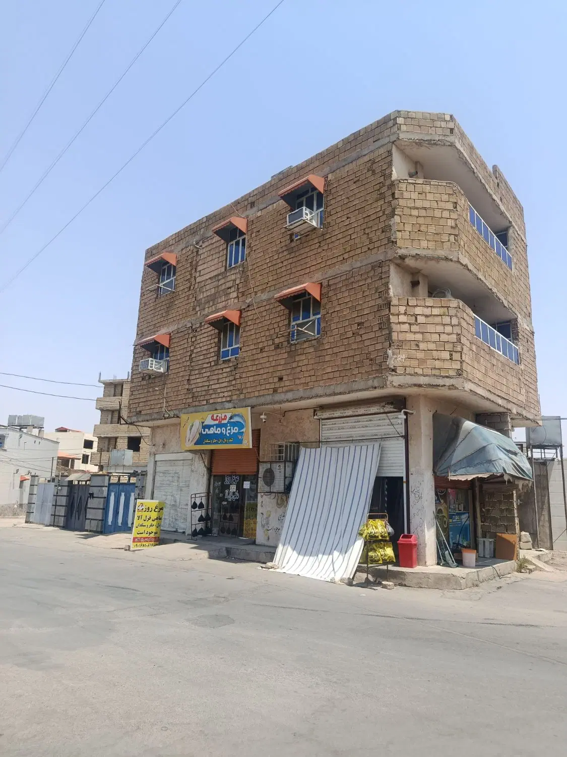 اجاره خانه مسکونی طبقه دوم 250میلیون تومان رهن