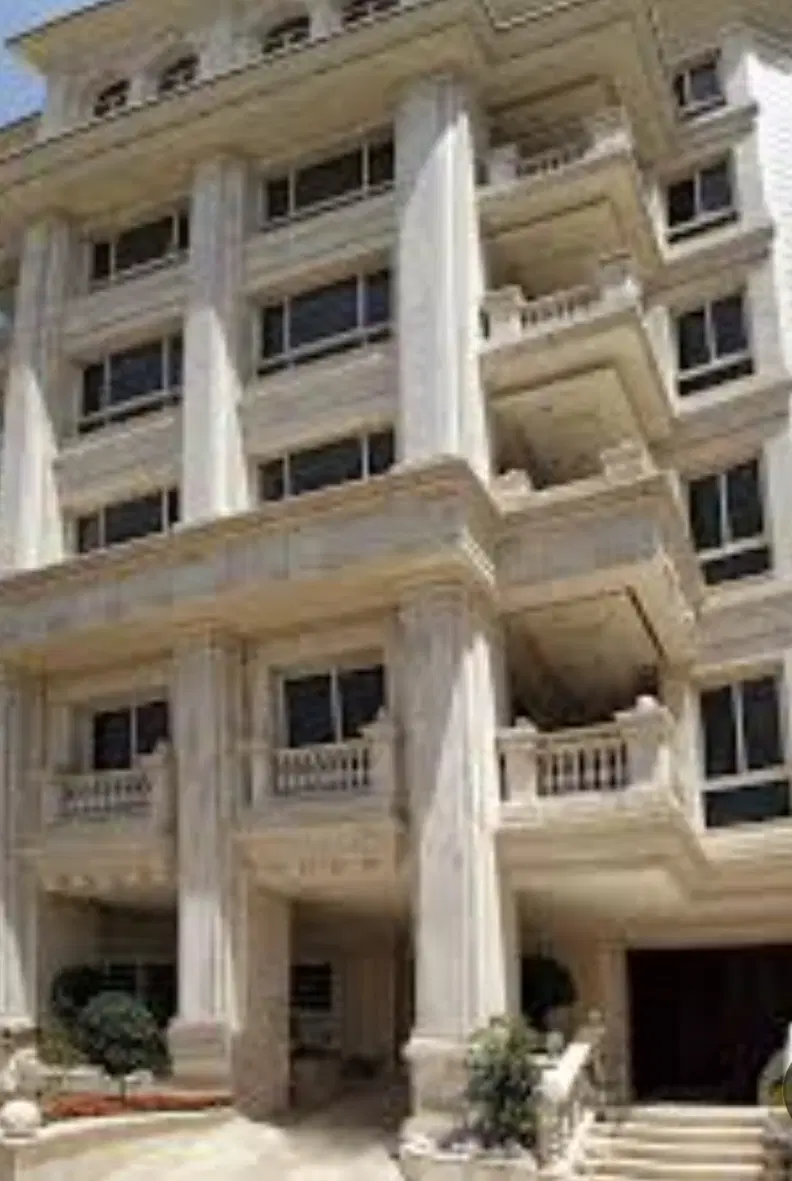 اپارتمان 150متر سه خوابه
