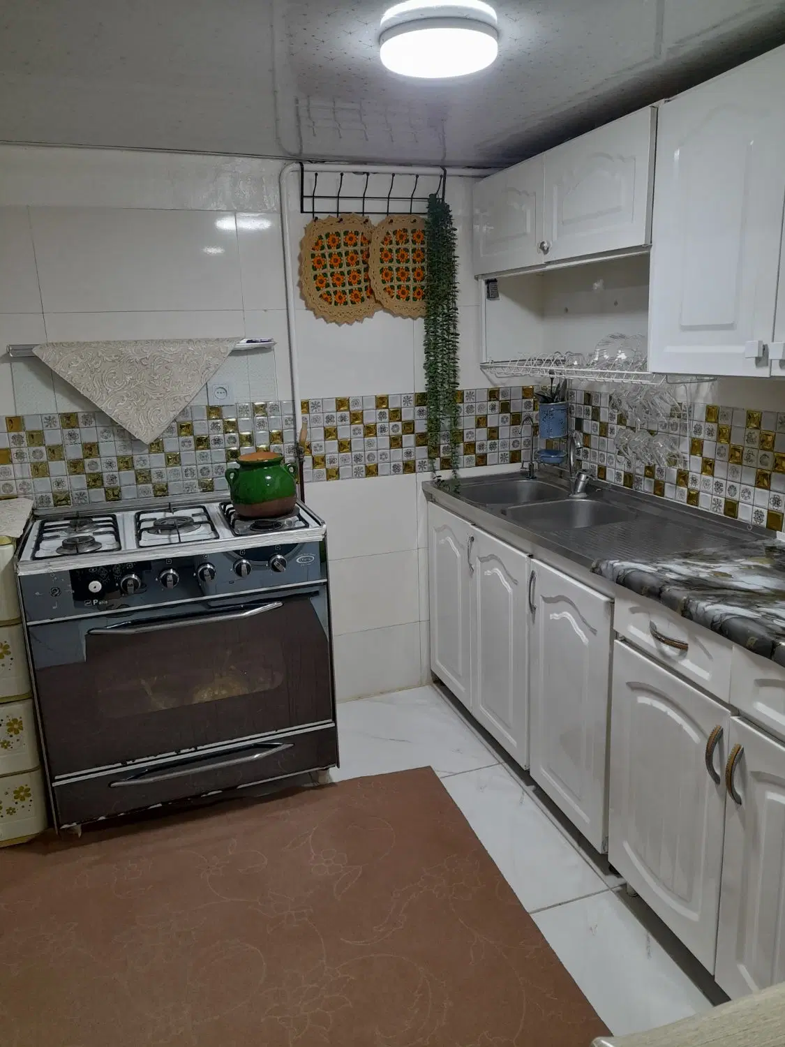 خانه پشت قواره دوطبقه