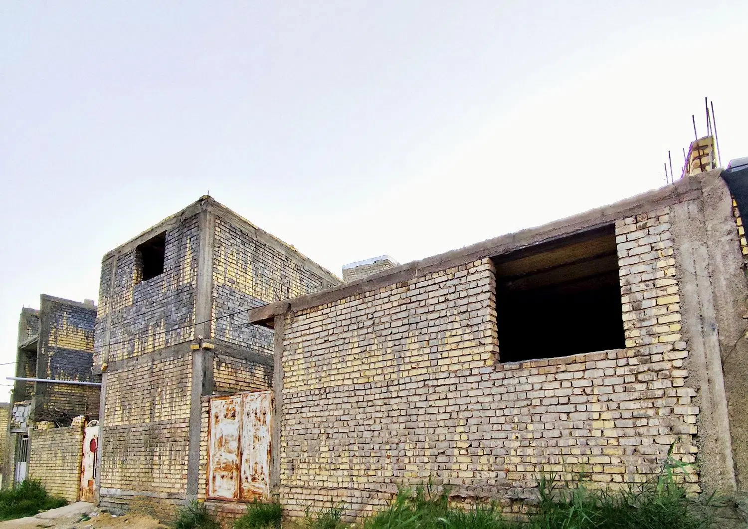 اسکلت۲خواب صدمتری اقبال آباد