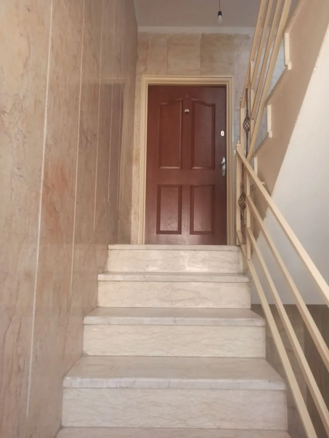 آپارتمان اجاره ای در پیروزی ۲ خواب تک واحدی